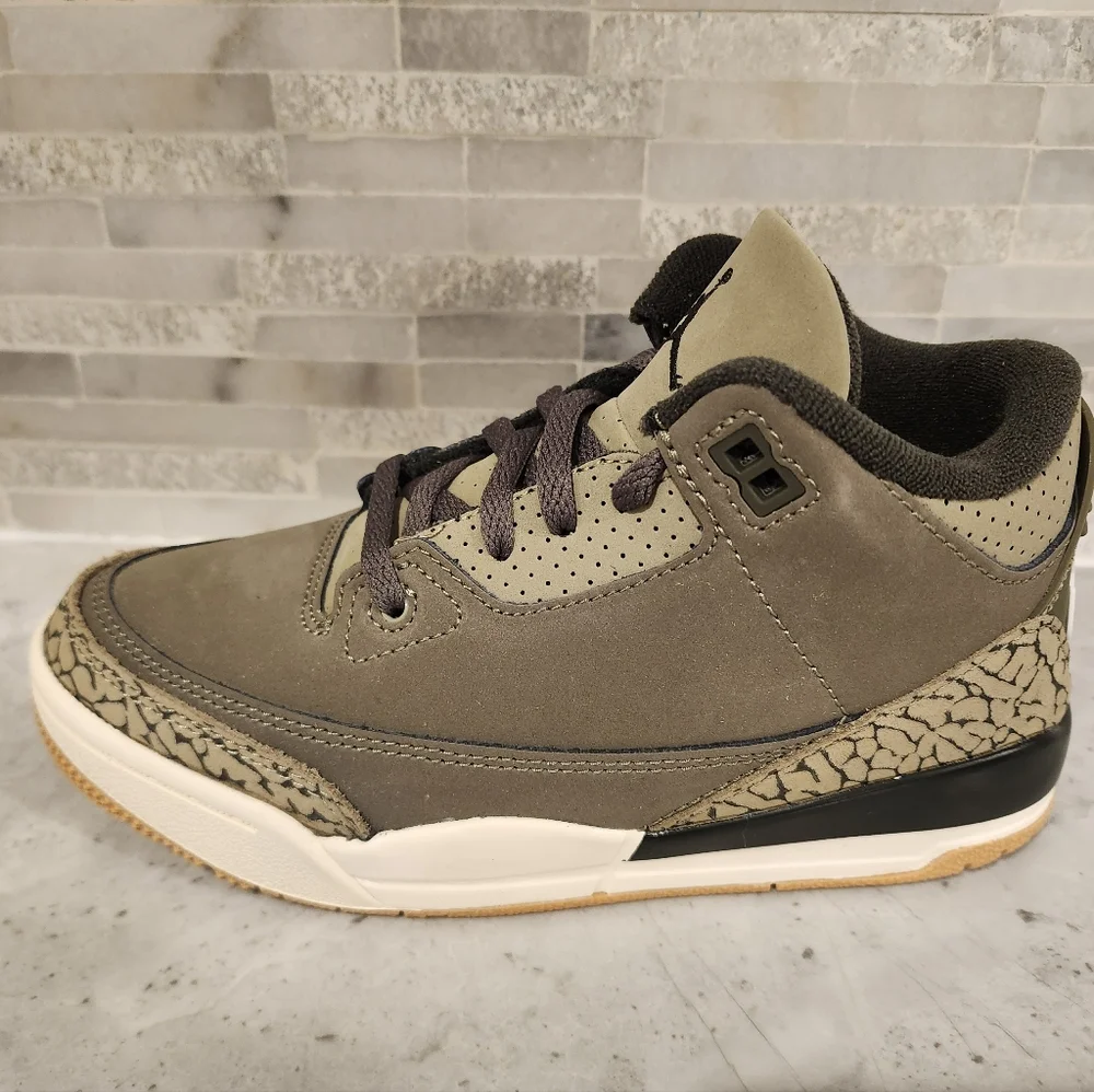 Air Jordan 3 Retro PS Family Affair Olive Kids 1Y NIB